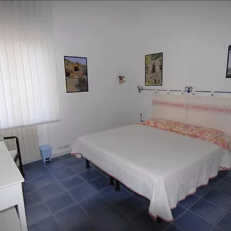 Nughe 'e' Oro Bed & Breakfast 3*
