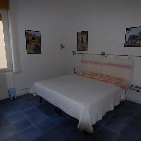 Bed & Breakfast Nughe 'e' Oro Nuoro (Sardinia)