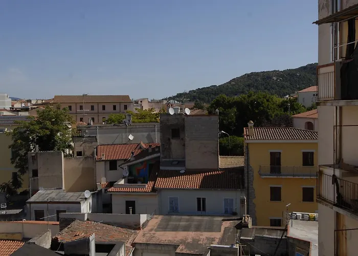 Nughe 'e' Oro Couette-café Nuoro (Sardinia)